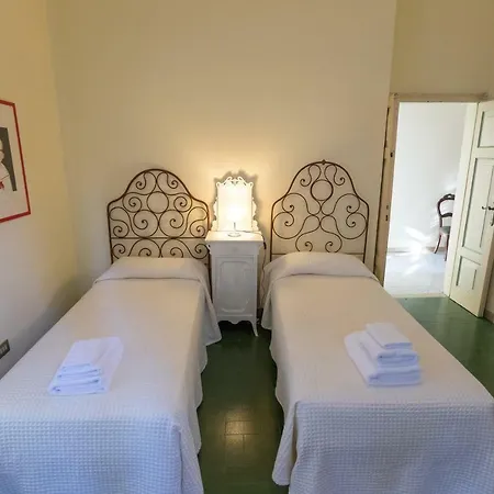 Dei Cipressi Wine Сона