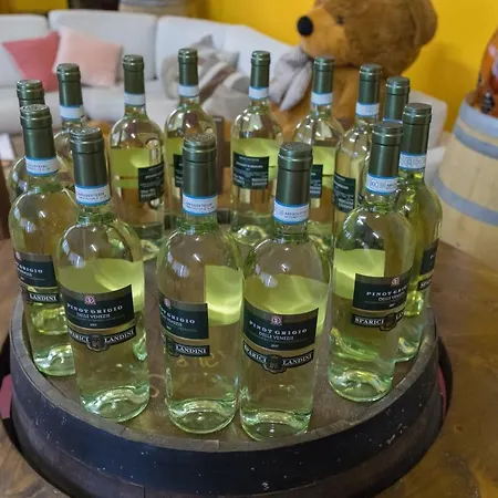 Dei Cipressi Wine Сона