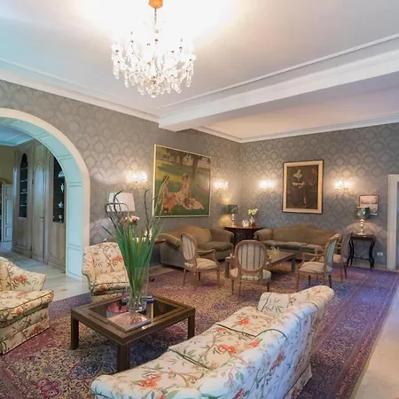 Dei Cipressi Wine Πανσιόν Sona