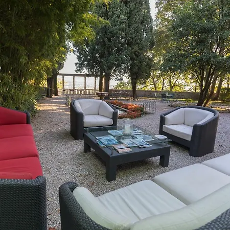 Dei Cipressi Wine 4*